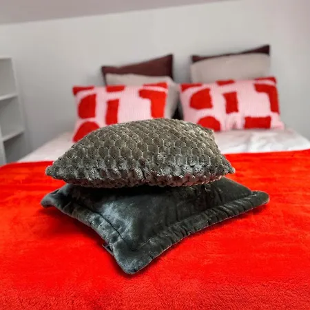 T2 Cosy Equipe, Parking Et Wifi Gratuit, דירה