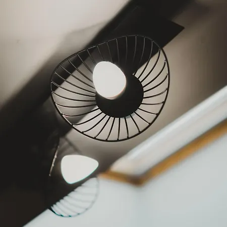 T2 Cosy Equipe, Parking Et Wifi Gratuit, דירה קסטרה