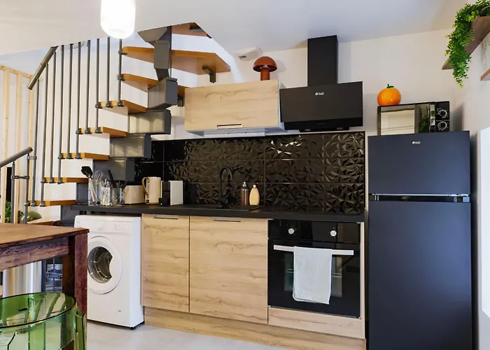 T2 Cosy Equipe, Parking Et Wifi Gratuit, Кастр